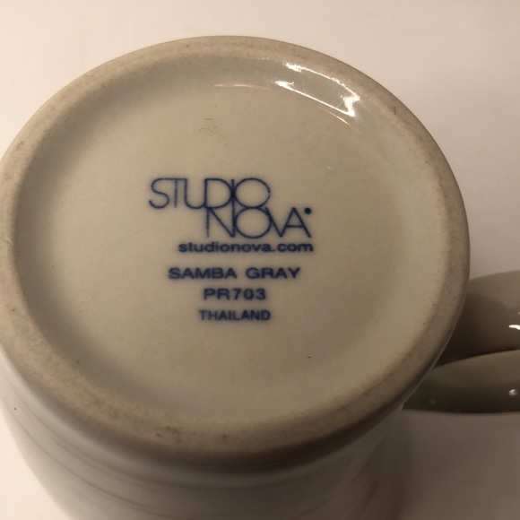 Studio Nova Samba Gray Green and Cream Horn Shaped Slanted Ceramic Mugs - Picture 5 of 6